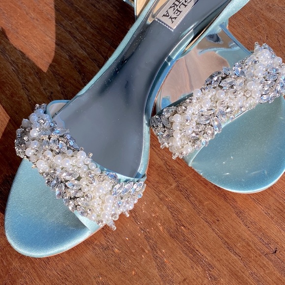 Badgley Mischka “Fiona” Pearl and Jeweled Sandals NIB - Picture 2 of 8